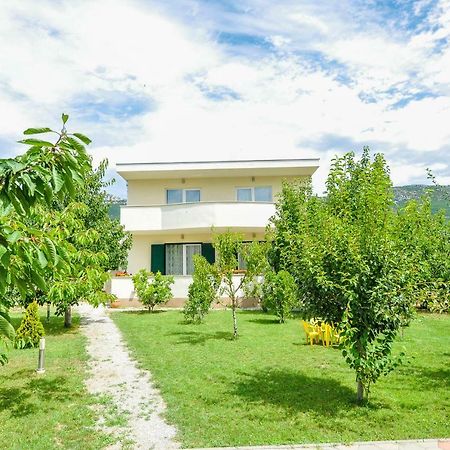 Villa Katarina Kastela Luaran gambar